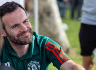 Manchester United legend Juan Mata named player of the year!