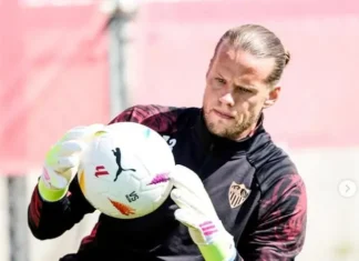 National team goalkeeper Ørjan Håskjold Nyland conceded a blunder goal when he finally got the chance