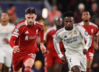 Barcelona have made a cautious first bid to lure Bradley Barcola away from Paris Saint-Germain