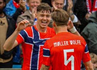 Jørgen Strand Larsen and Crystal Palace have a new, football-brilliant coach in place!