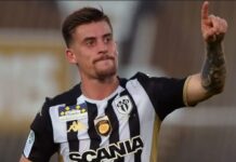Valencia hasten exit for one of their worst signings