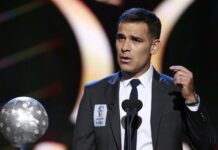 Mexico had a football legend ready as soon as the loss against England was a reality