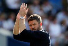 Manchester United make disgruntled Barcelona player offer and fingers crossed