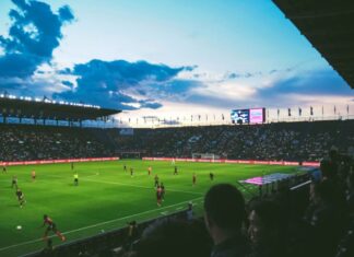 What creates home advantage in Norwegian football?