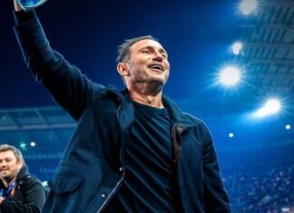 The best thing Frank Lampard can do now is to sneak out the back door