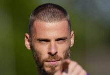 David de Gea could suddenly have three Premier League titles
