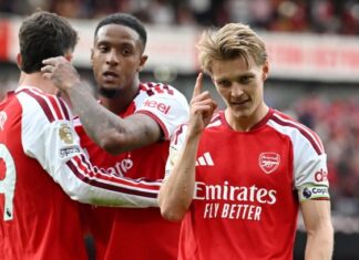 Martin Ødegaard back as the king of the Premier League!