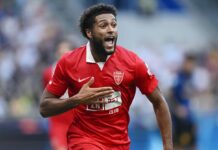 Napoli challenge Arsenal and Benfica for Serie A top scorer