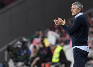 The Barcelona coach who lost the dressing room – and himself – from signing